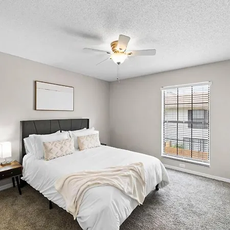 Apartamento Cozy Townhouse - Gym Pool Golf Fast Wifi 2B2B Tampa Exterior foto