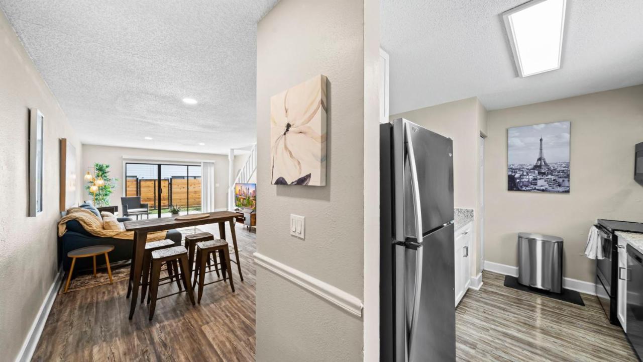 Appartement Cozy Townhouse - Gym Pool Golf Fast Wifi 2b2b Tampa
